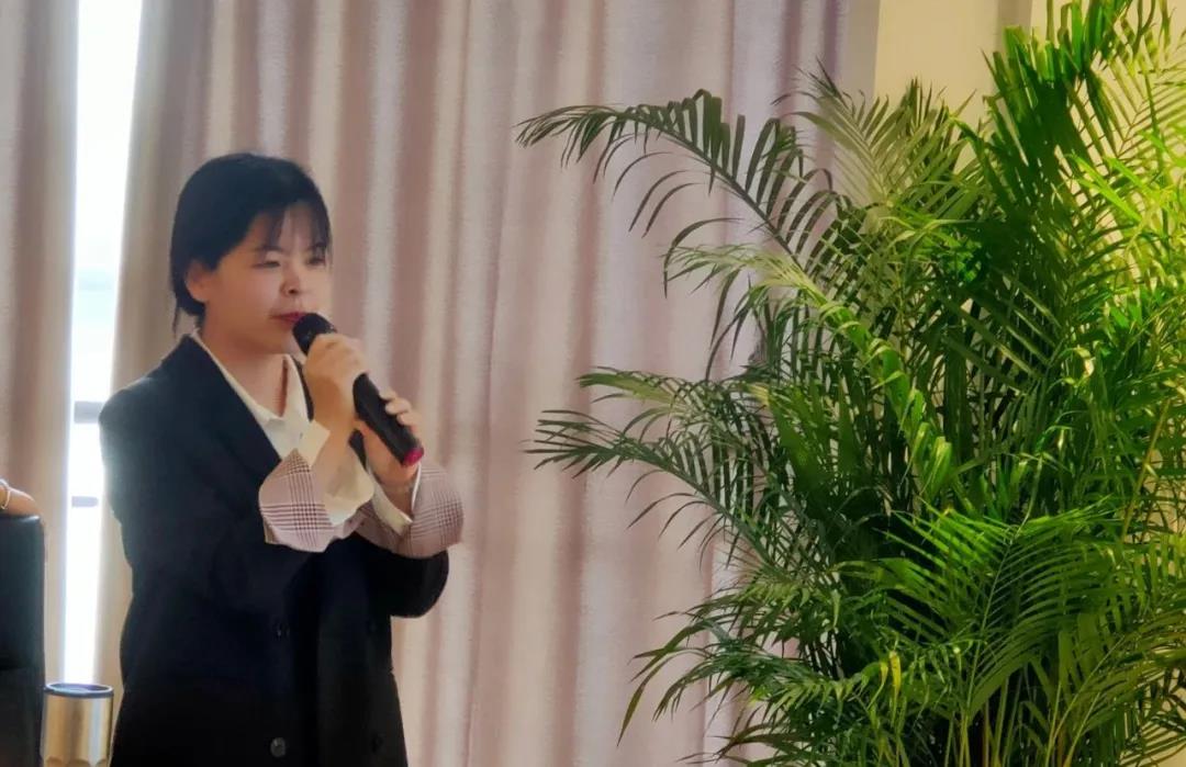 榮盛英語(yǔ)角